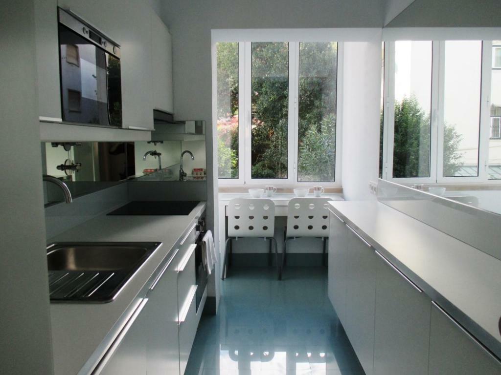 Chiado Terrace Apartment Lisbon Bagian luar foto
